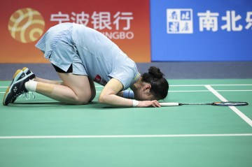 8868体育登录入口-国羽名将高昉洁上演“最后一舞”：亲吻赛场 不说再见